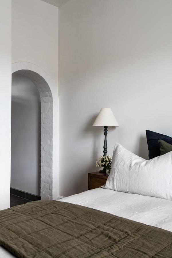 Henry'S On Balfour - Historic Understated Luxury Villa Launceston Exteriör bild